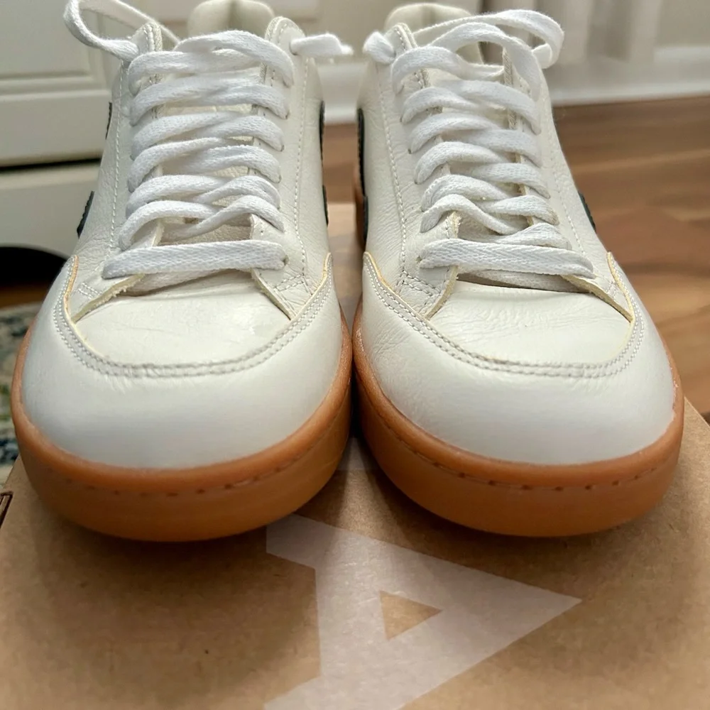 Veja White and Black Sneakers - Picture 7 of 11